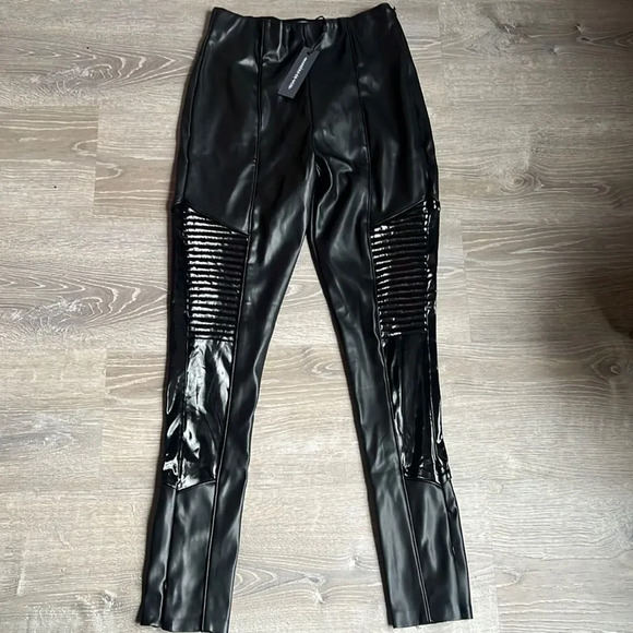 NEW Maniere De Voir  VEGAN LEATHER & PATENT RIBBED LEGGINGS - Picture 2 of 15